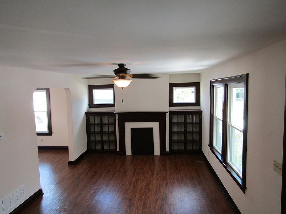 2nd image of 1140 Mulford Rd #993