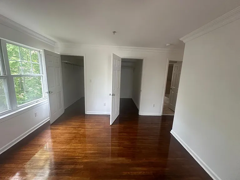 20 Wainwright St #2 — Photo 37