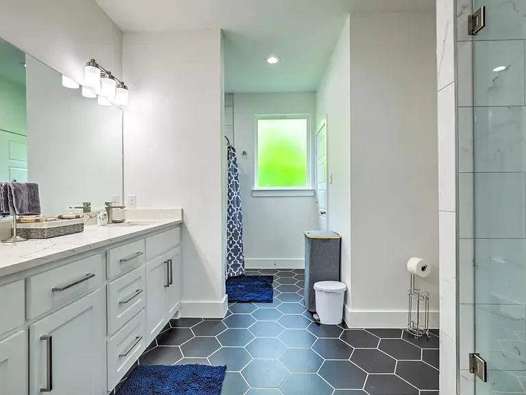 3129 Rutz St — Photo 14