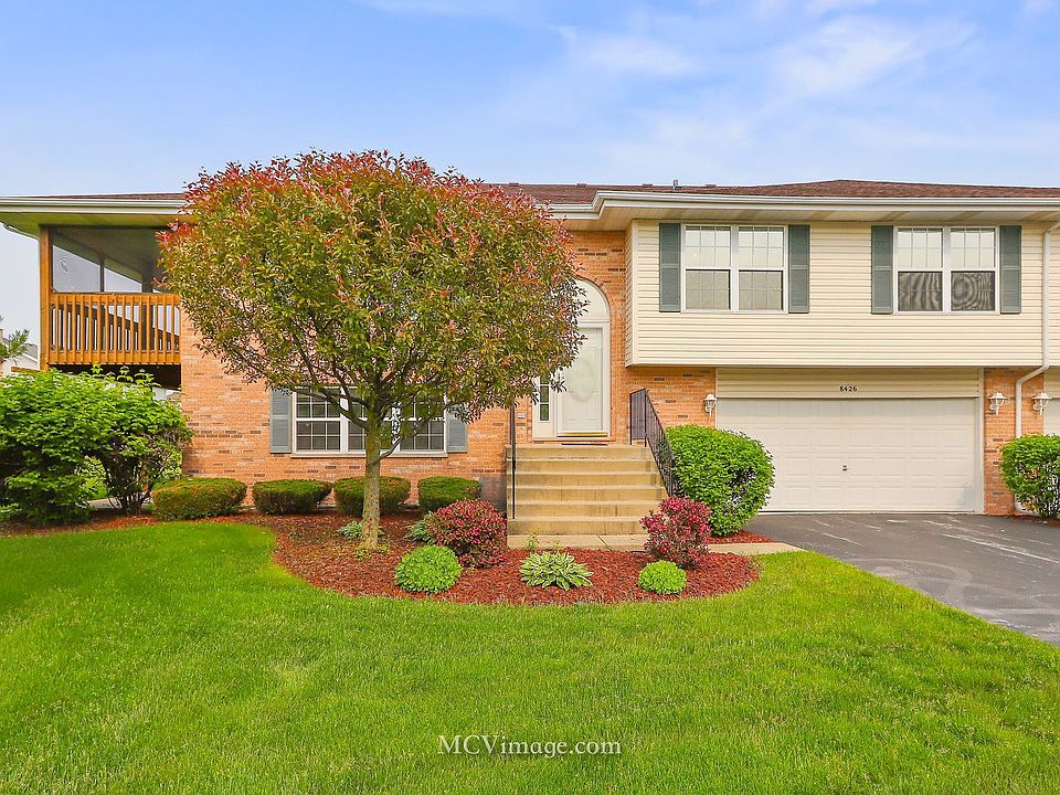 1st image of 8426 Kirby Dr