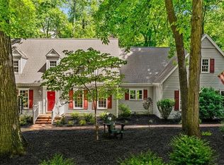 5965 Woodfield Dr, Kernersville, NC 27284