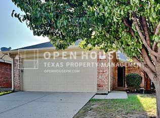 8844 Quarry Ridge Trl, Fort Worth, TX 76244
