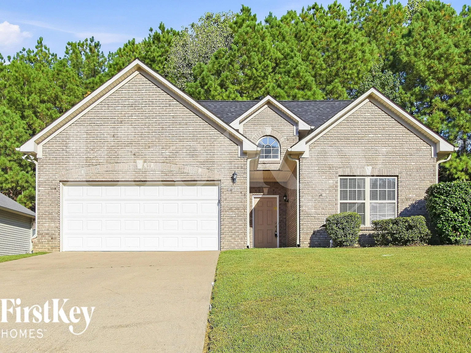 3 bed, 2.0 bath, 1413 sqft, $1,835 — Photo 1
