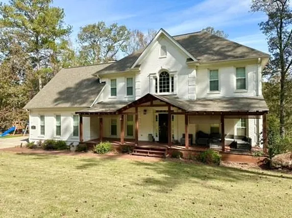 209 Parkwood Rd, Greenwood, SC 29646