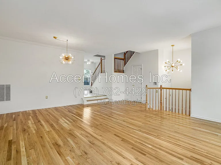 21217 Millwood Sq — Photo 11