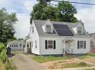 1002 Winchester Avenue, Hamden, CT 06517