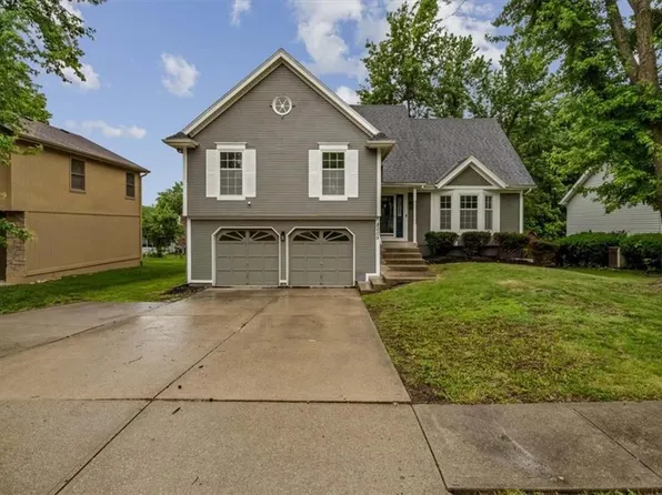 8009 E 96th St, Kansas City, MO 64134