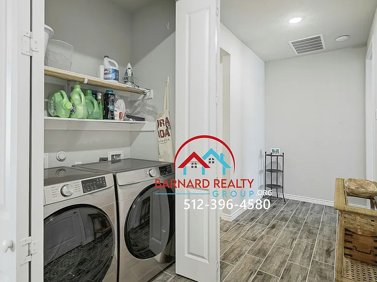 205 Eagle Dr — Photo 23