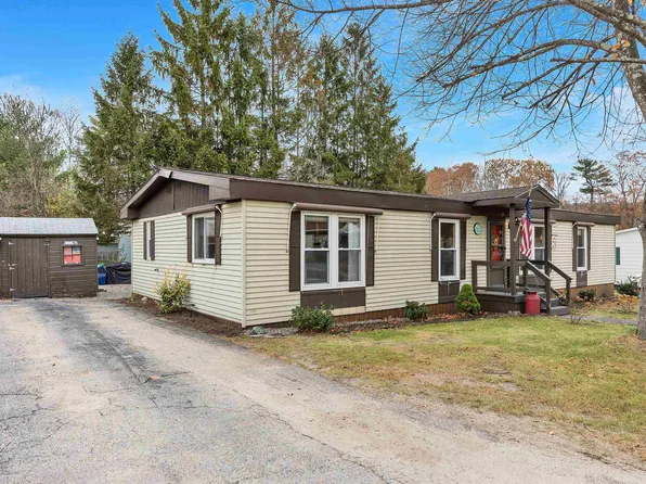 66 Rachael Circle, Goffstown, NH 03045