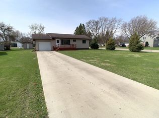 209 W Main Ave, Fertile, MN 56540