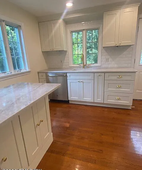 45 Thornhill Rd — Photo 9