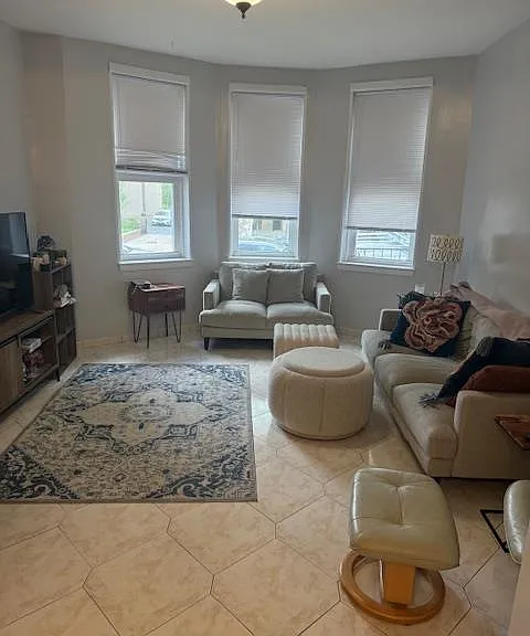 437 Gregory Ave #1 — Photo 1