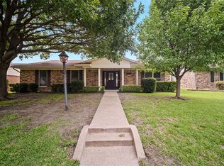 2616 Brook Hollow Ln, Mesquite, TX 75150