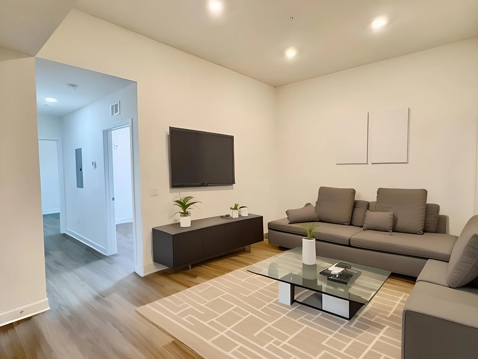2 bed, 1250 sqft, $1,500 — Photo 4