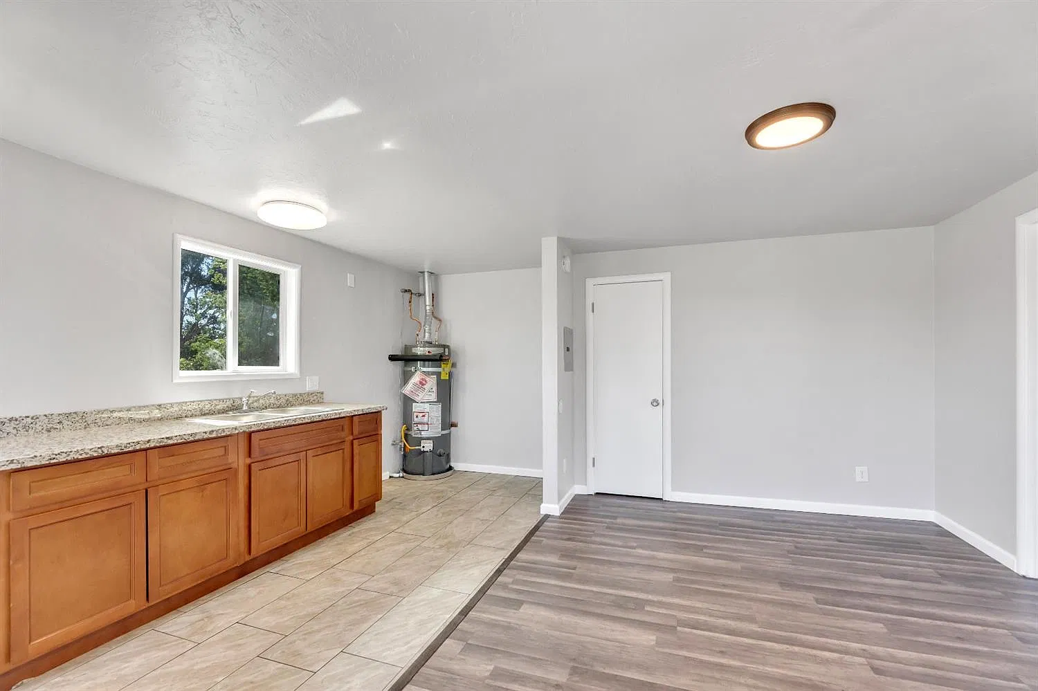 1 bed, 550 sqft, $1,300 — Photo 2