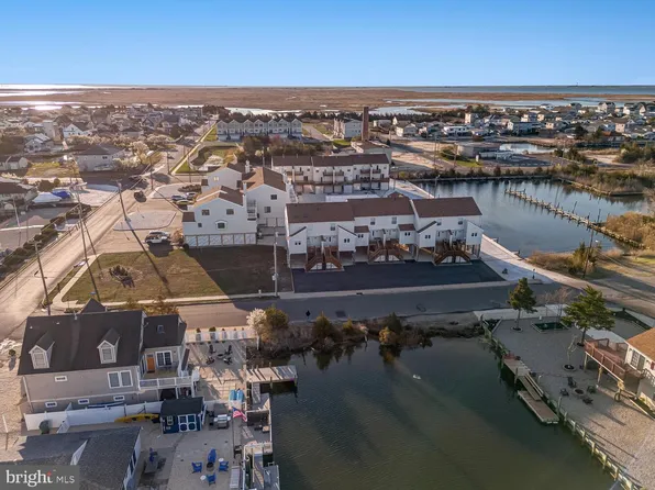 101 S Captains Dr, Little Egg Harbor, NJ 08087