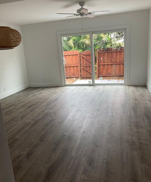 1st image of 415 N Cypress Dr APT 8