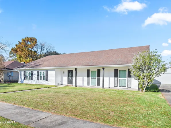 102 Kent Cir, Lafayette, LA 70508