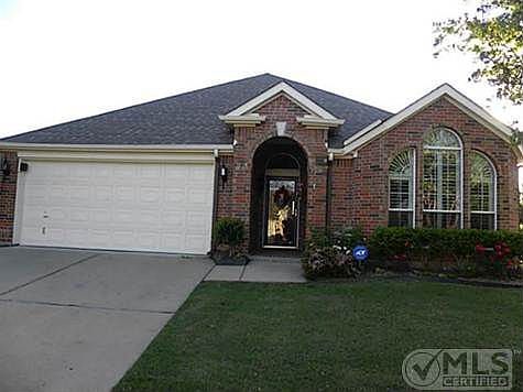 1st image of 5747 Walnut Creek Dr