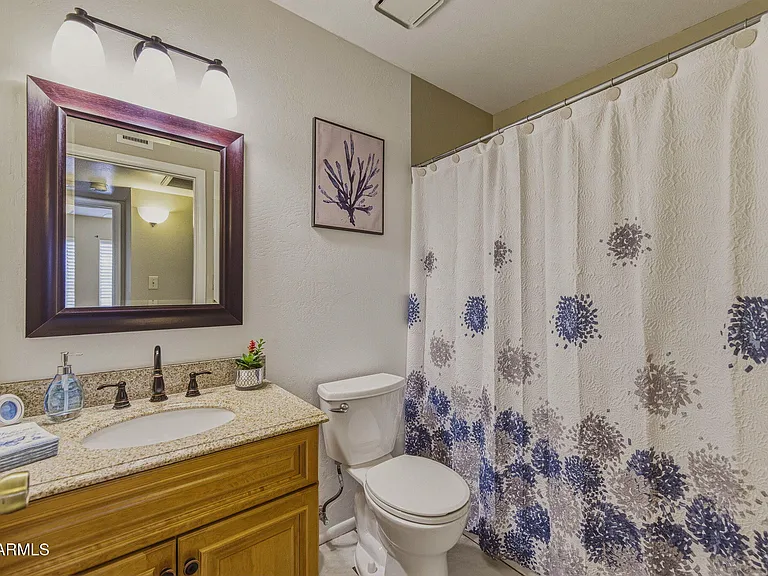 5625 W Sunnyside Dr — Photo 11