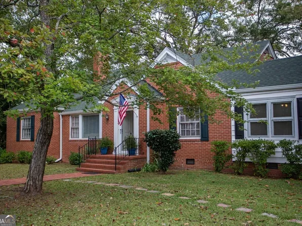 120 Georgia Ave, Barnesville, GA 30204