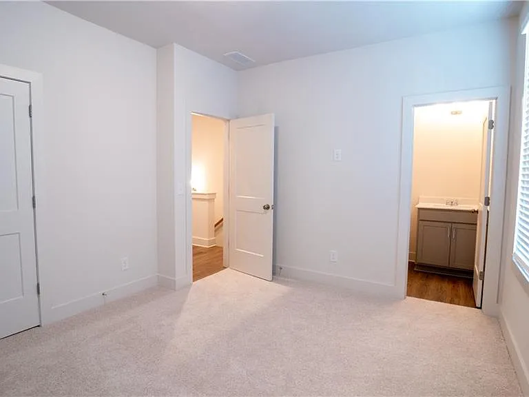 1394 Cozy Cir SE — Photo 13