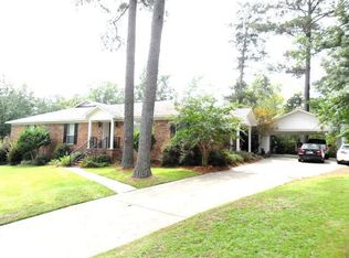 19 Kimberley Dr, Laurel, MS 39440