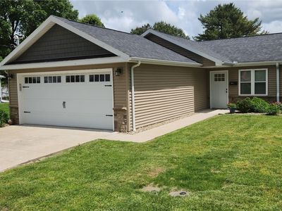 416 Elm St #B, Belpre, OH, 45714