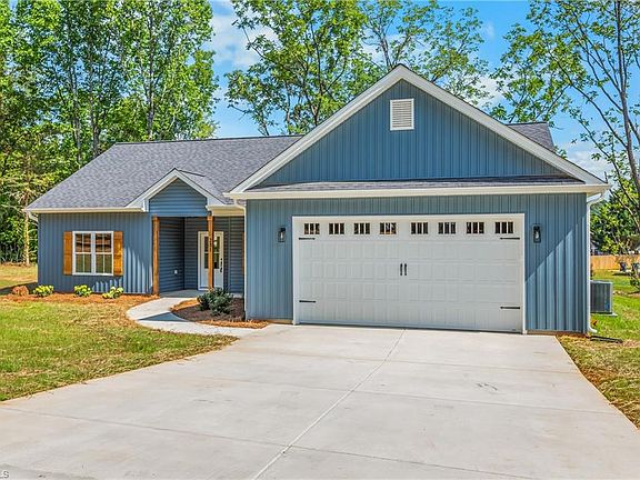 3rd image of 231 Bethania St