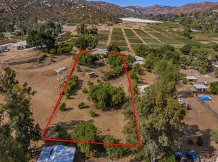 555 Calle Ricardo, Escondido, CA 92026