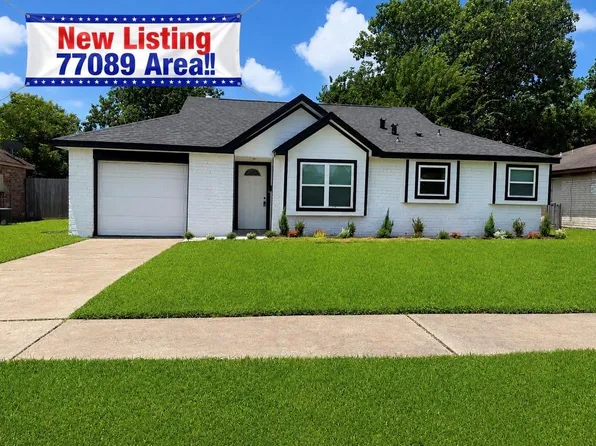 11938 Flushing Meadows Dr, Houston, TX 77089