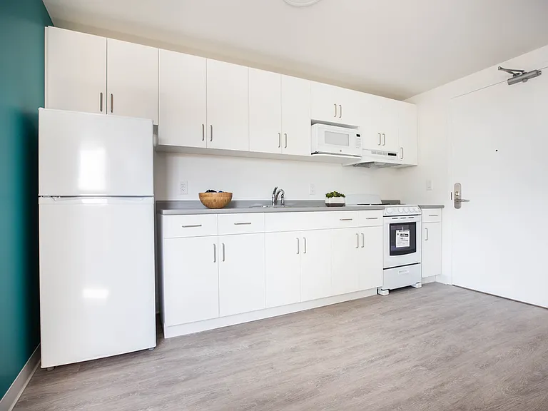 290 Colony St — Photo 29