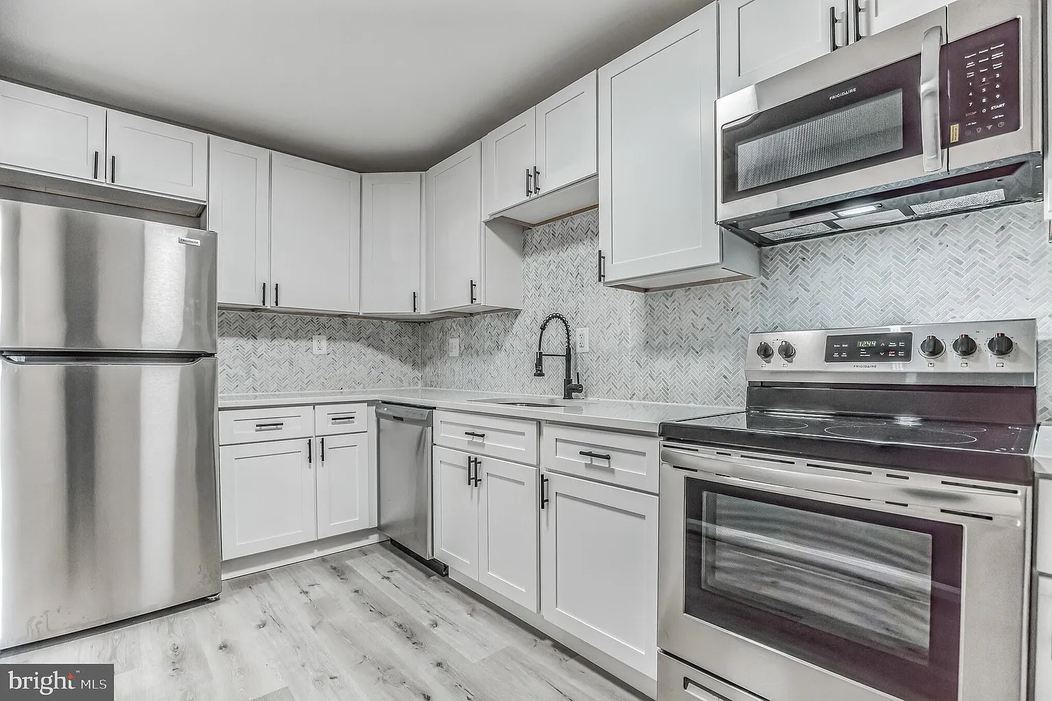 4555 Ryan Pl #54-M photo 1