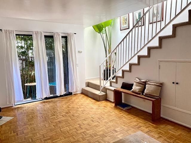 1st image of 2453 Chelsea Pl #3