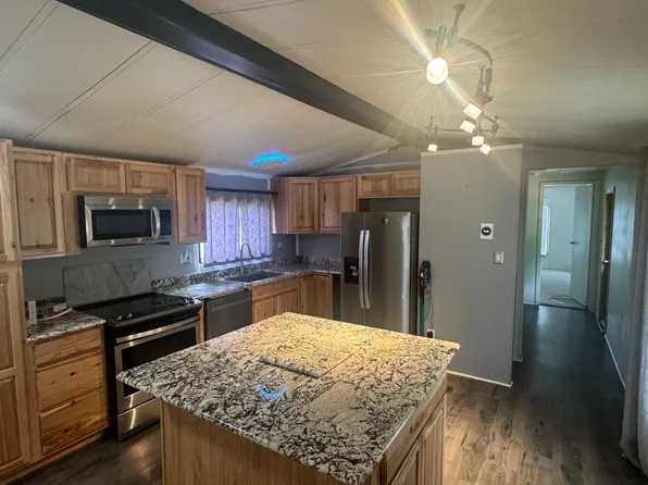 1816 Austin Aisle, Kemp, TX 75143