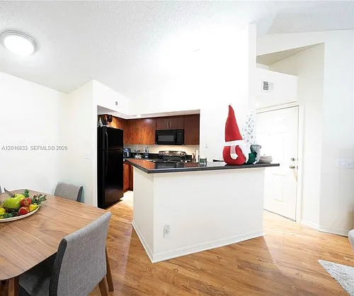 12950 Vista Isles Dr #424 Photo 1