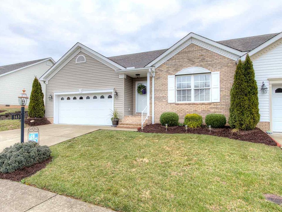 1st image of 163 Gables Dr
