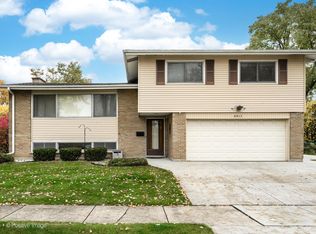 8917 Birch Ave, Morton Grove, IL