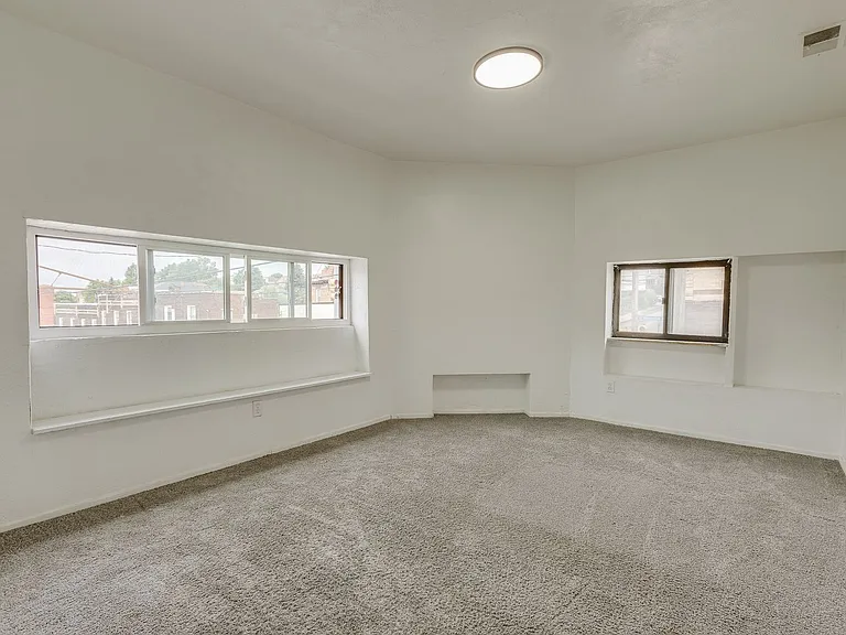 600 E Warrington Ave #2 — Photo 15