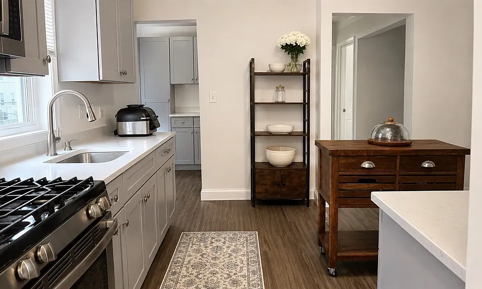 101 Boston Ave #2