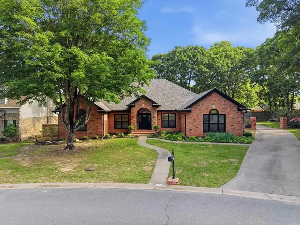 370 Pippinpost Dr, Conway, AR 72034