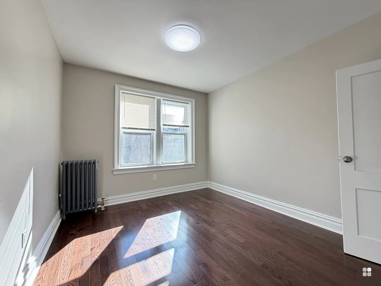 2 bed, 800 sqft, $2,295 — Photo 3