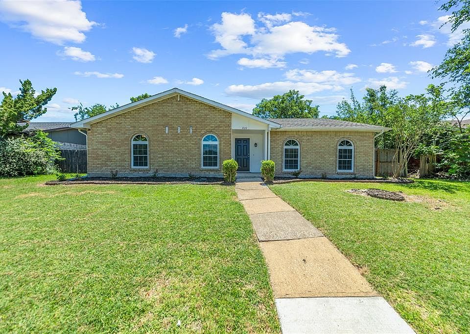 1st image of 2122 Courtland Cir