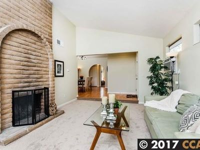 343 Glacier Dr, Martinez, CA, 94553