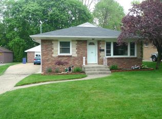 1633 8th St NW, Grand Rapids, MI