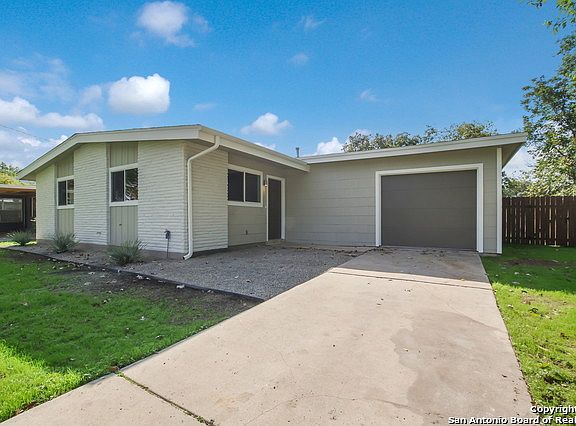 2nd image of 5030 Village Trail Dr