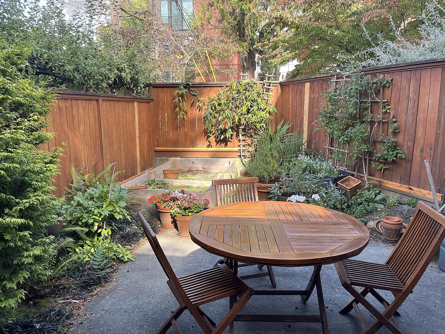 1 bed, 601 sqft, $2,050 — Photo 2
