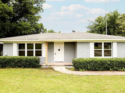 190 Trail Dr, Bowie, TX, 76230