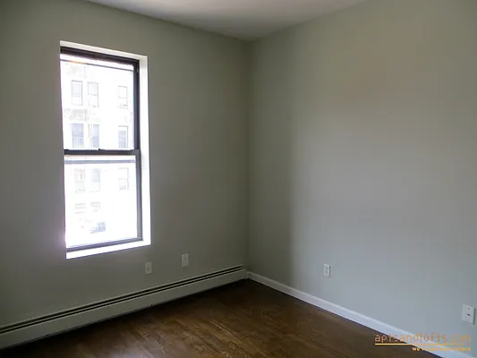 Rented by aptsandlofts.com | media 14