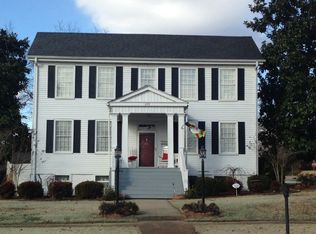 409 4th St, Tuscumbia, AL 35674